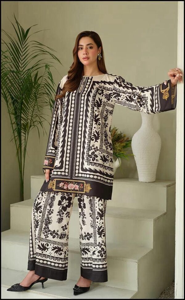 Women’s Black & White Printed Lawn 2-Piece Suit – Elegant Summer Collection 2025