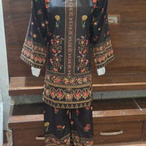 Black Floral Printed Two-Piece – Elegant Everyday Charm